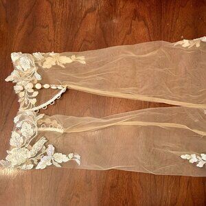 Bridal Sleeves - brand new in bag - to be added to wedding dress